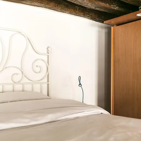 Quincampoix A Halldis Apartment